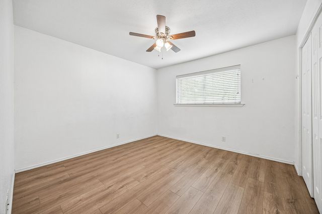 740 Joanna Drive, Hurst, TX 76053