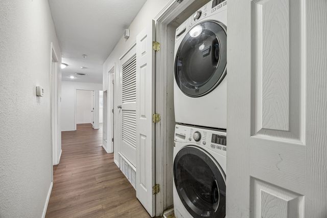 740 Joanna Drive, Hurst, TX 76053