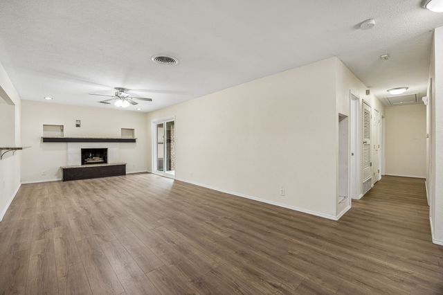 740 Joanna Drive, Hurst, TX 76053