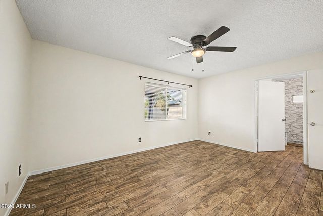 11106 W GLENROSA Avenue, Phoenix, AZ 85037