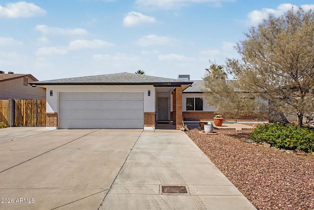 11106 W GLENROSA Avenue, Phoenix, AZ 85037