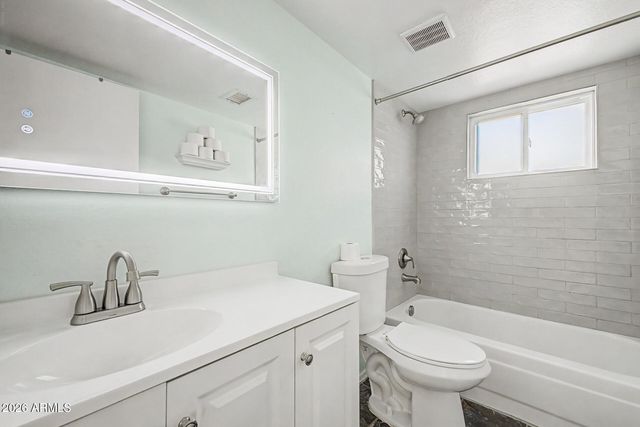 11106 W GLENROSA Avenue, Phoenix, AZ 85037
