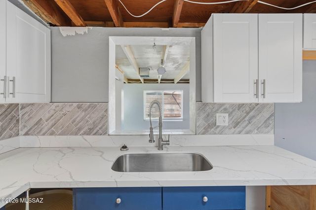 1618 S Avenida Planeta, Tucson, AZ 85710