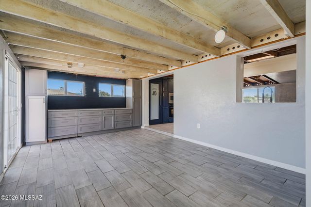 1618 S Avenida Planeta, Tucson, AZ 85710