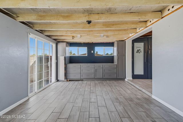 1618 S Avenida Planeta, Tucson, AZ 85710