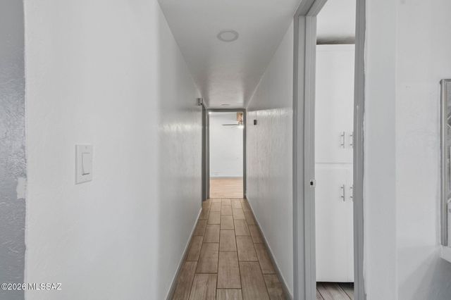 1618 S Avenida Planeta, Tucson, AZ 85710
