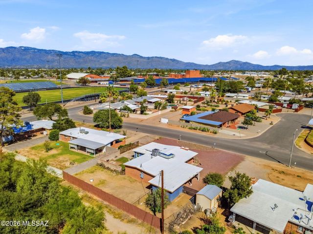 1618 S Avenida Planeta, Tucson, AZ 85710