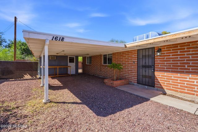 1618 S Avenida Planeta, Tucson, AZ 85710