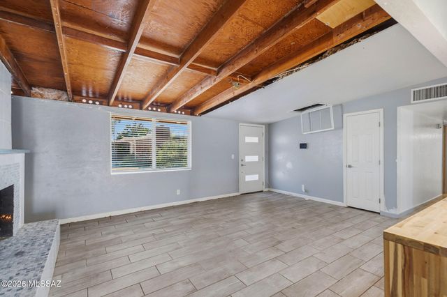 1618 S Avenida Planeta, Tucson, AZ 85710
