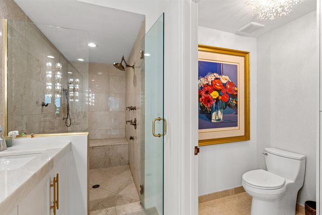 1063 Hillsboro Mile 403, Hillsboro Beach, FL 33062