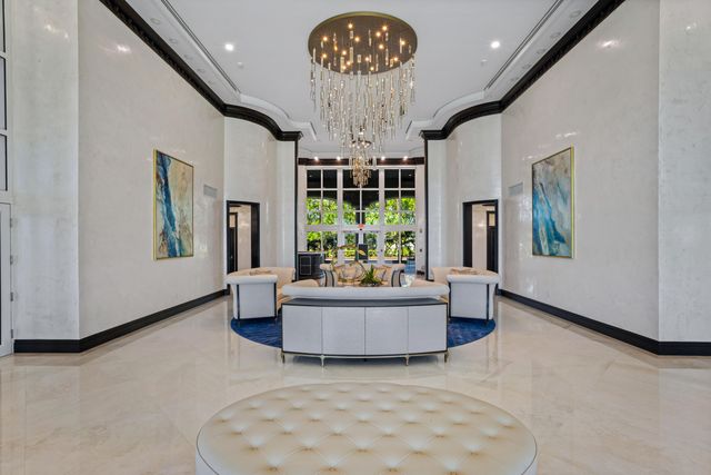 1063 Hillsboro Mile 403, Hillsboro Beach, FL 33062