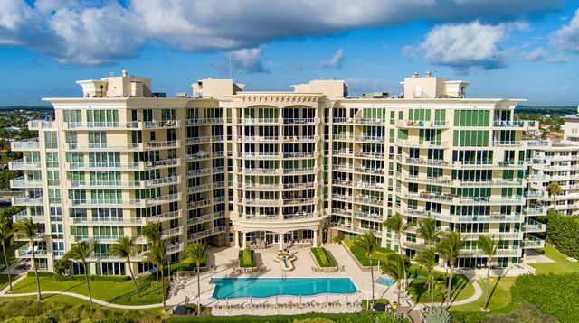 1063 Hillsboro Mile 403, Hillsboro Beach, FL 33062