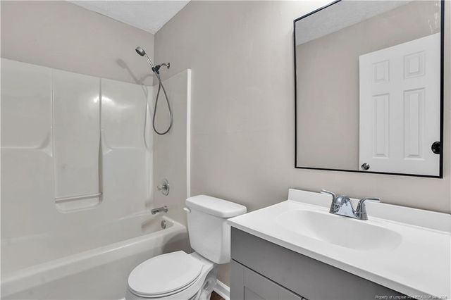 5204 Blanchette Street, Hope Mills, NC 28348