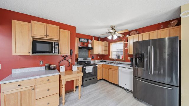 182 HICKORY HOLLOW DR, Drummonds, TN 38023