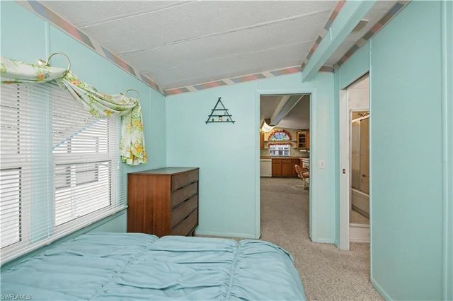 54 La Fonda LN, North Fort Myers, FL 33903