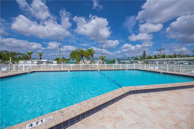 54 La Fonda LN, North Fort Myers, FL 33903