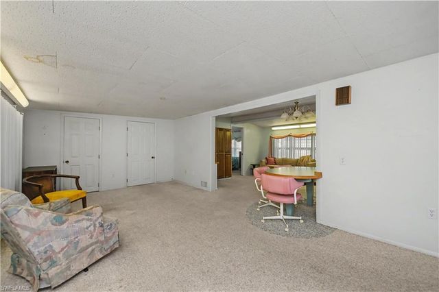 54 La Fonda LN, North Fort Myers, FL 33903