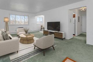 10 N James Street N, Peekskill, NY 10566
