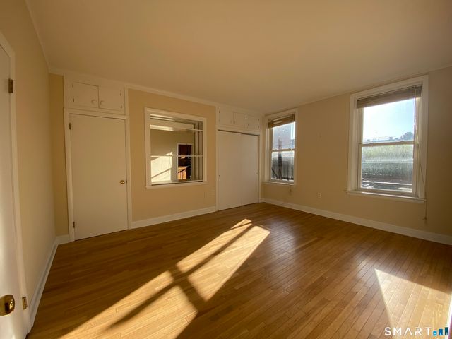 268 College Street 2R, New Haven, CT 06510