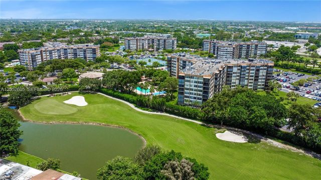 1400 Saint Charles Pl 317, Pembroke Pines, FL 33026