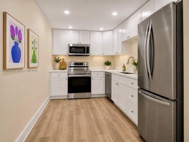 1400 Saint Charles Pl 317, Pembroke Pines, FL 33026