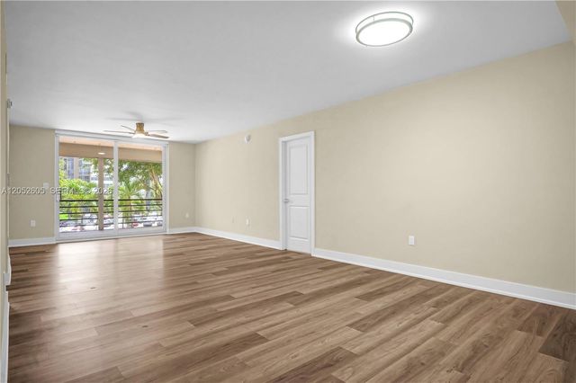 1400 Saint Charles Pl 317, Pembroke Pines, FL 33026