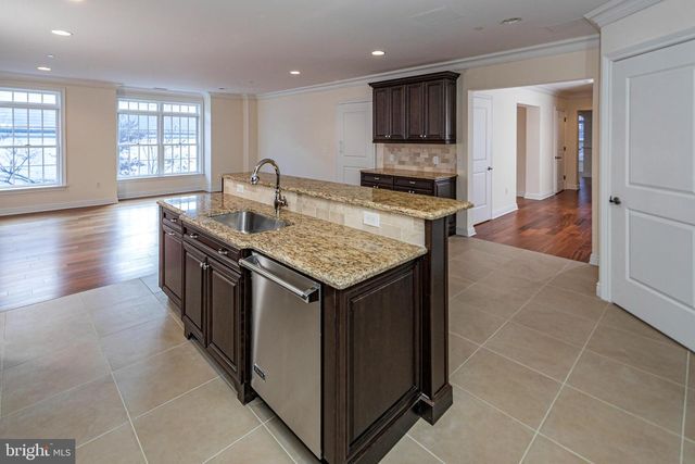 722 AVERY LN, Princeton, NJ 08542