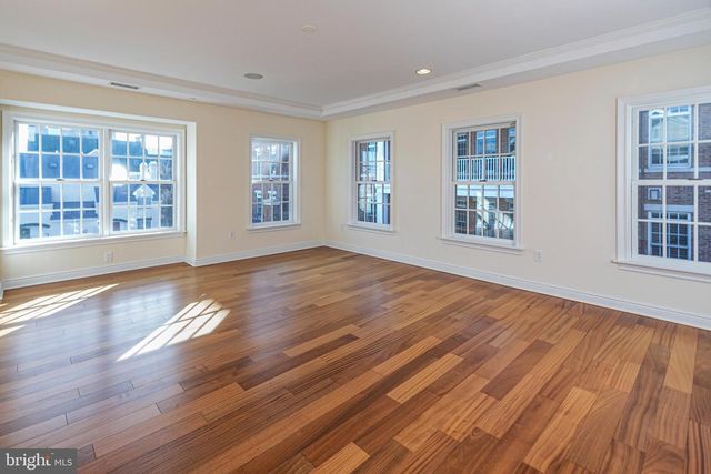 722 AVERY LN, Princeton, NJ 08542