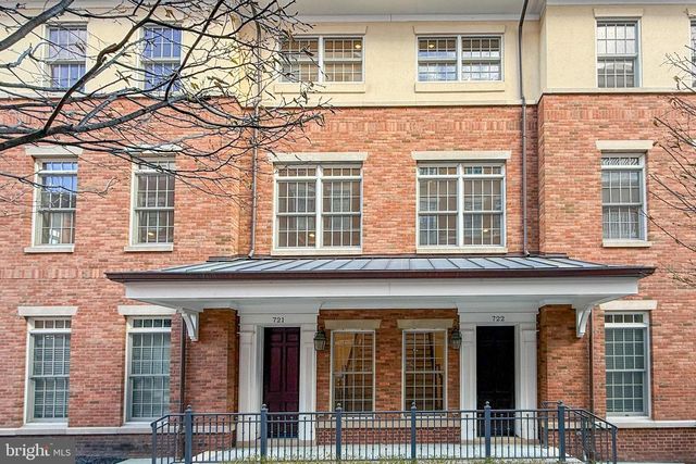 722 AVERY LN, Princeton, NJ 08542