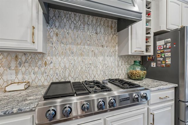 8802 Belcaro Drive, Edmond, OK 73034