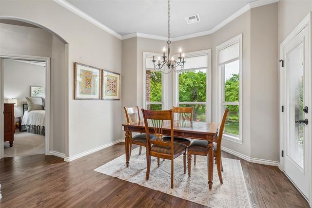 8802 Belcaro Drive, Edmond, OK 73034