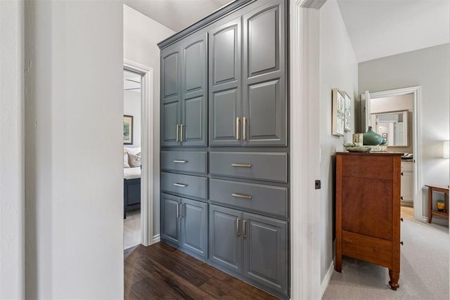 8802 Belcaro Drive, Edmond, OK 73034