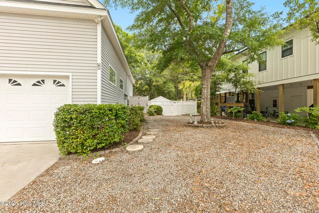 102 SW 22nd Street, Oak Island, NC 28465