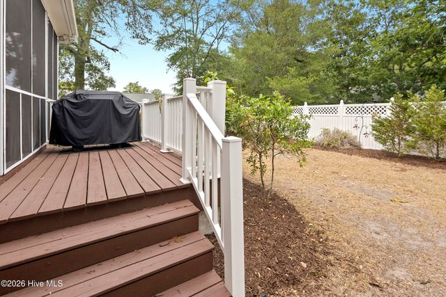 102 SW 22nd Street, Oak Island, NC 28465