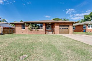 2309 W Glenhaven Drive, Midwest City, OK 73110