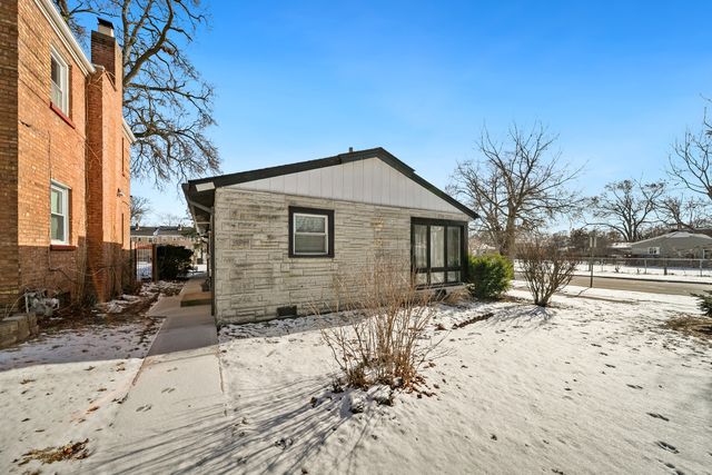 1601 Fowler Avenue, Evanston, IL 60201