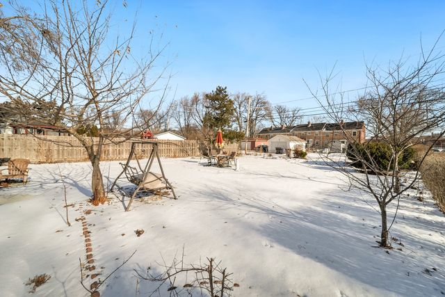 1601 Fowler Avenue, Evanston, IL 60201