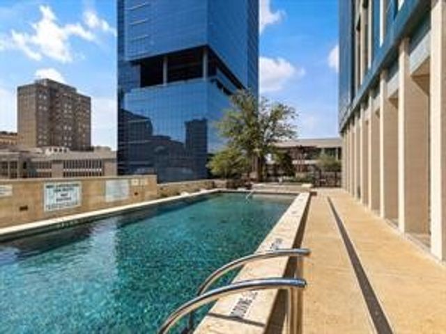 500 Throckmorton Street 902, Fort Worth, TX 76102