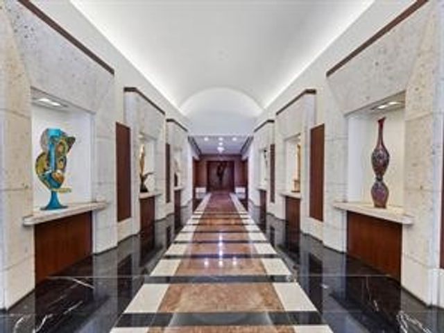 500 Throckmorton Street 902, Fort Worth, TX 76102