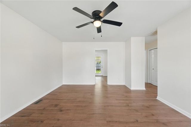 155 Colony RD, Newport News, VA 23602