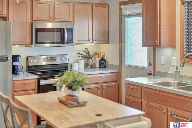 2831 W Sumner Street, Lincoln, NE 68522