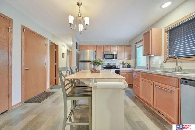 2831 W Sumner Street, Lincoln, NE 68522