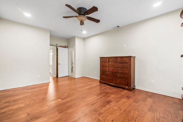 4 Maystar Court, The Woodlands, TX 77380