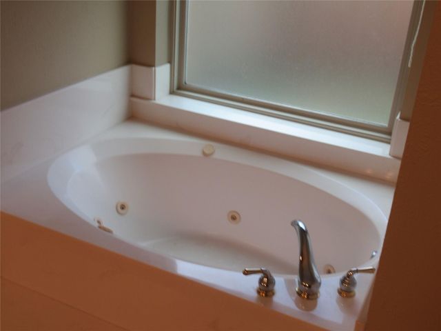 4 Maystar Court, The Woodlands, TX 77380