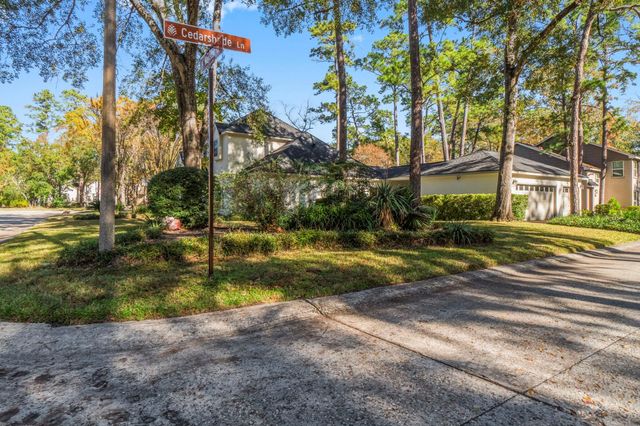 4 Maystar Court, The Woodlands, TX 77380