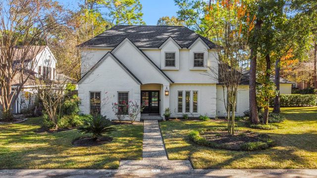 4 Maystar Court, The Woodlands, TX 77380