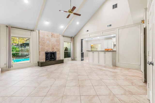 4 Maystar Court, The Woodlands, TX 77380