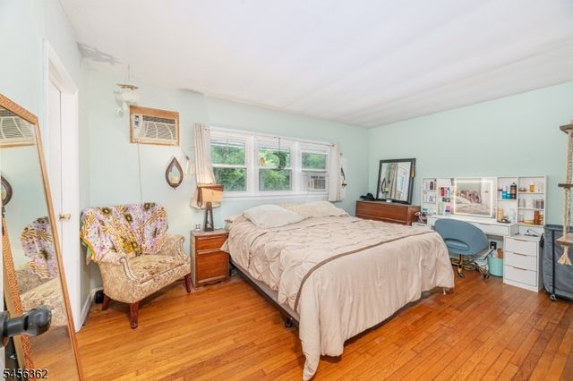 84 Lake Wallkill Rd, Vernon Twp., NJ 07461