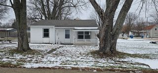 1702 W 9th Street, Dixon, IL 61021