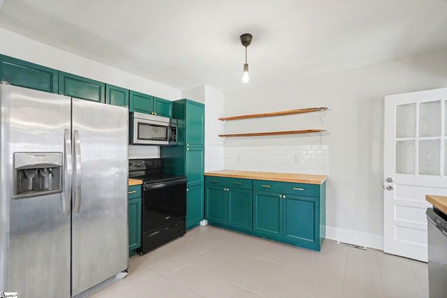 784 John B White Sr Boulevard, Spartanburg, SC 29306